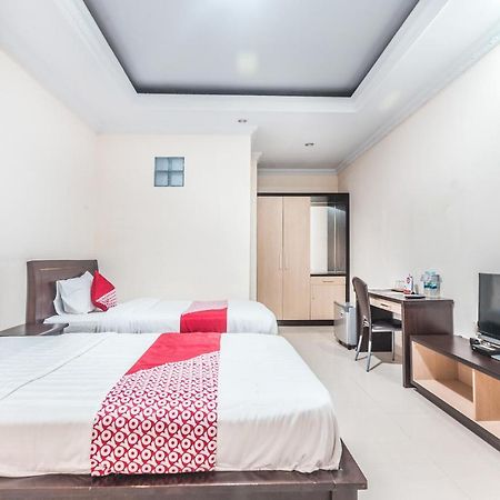 Oyo 1667 Wisma Lux Barkah Jakarta Ngoại thất bức ảnh