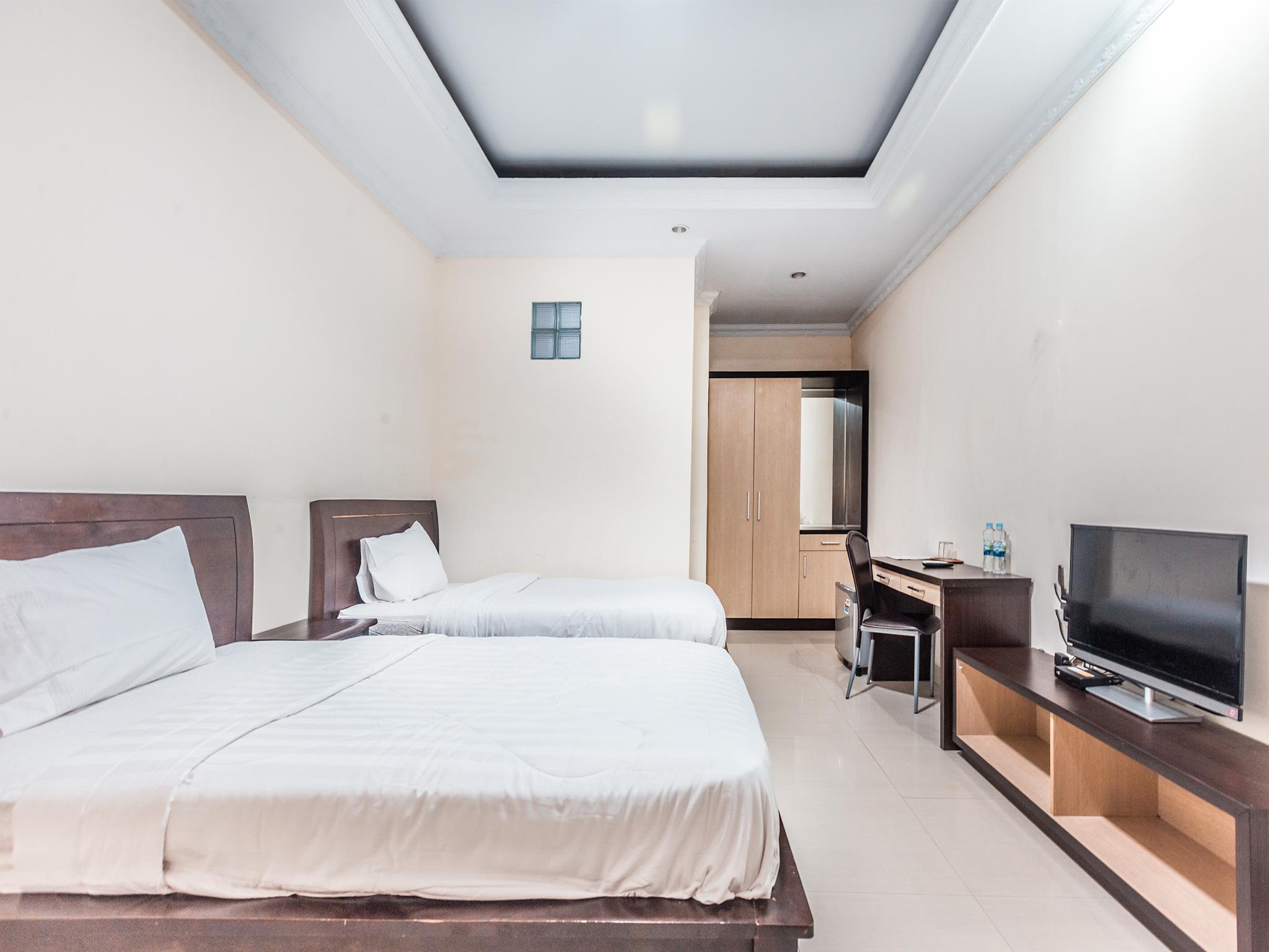 Oyo 1667 Wisma Lux Barkah Jakarta Ngoại thất bức ảnh