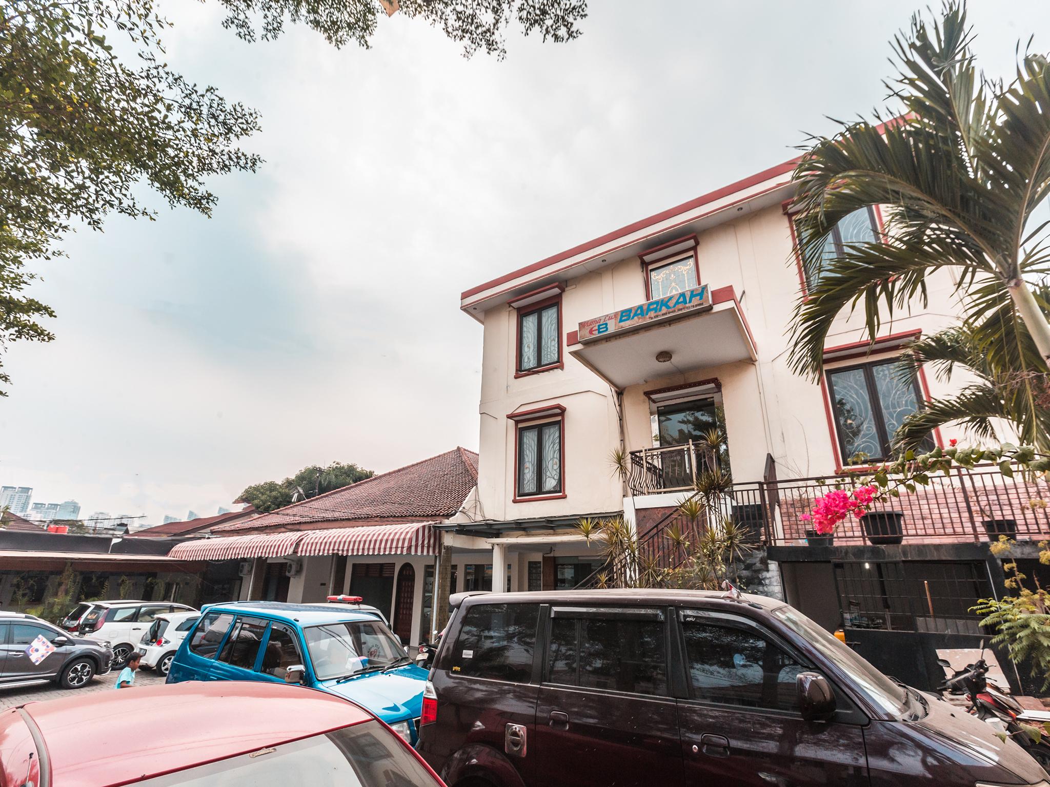 Oyo 1667 Wisma Lux Barkah Jakarta Ngoại thất bức ảnh